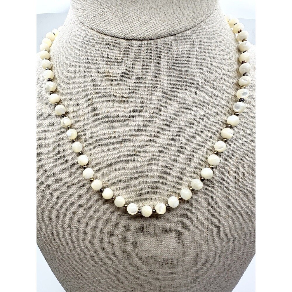 Vintage Mother Of Pearl Beads Necklace 18”